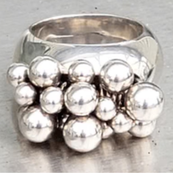 RARE Silpada Vintage Sterling Silver ChaCha Floating Silver Bead Ring Price FIRM - Picture 4 of 13